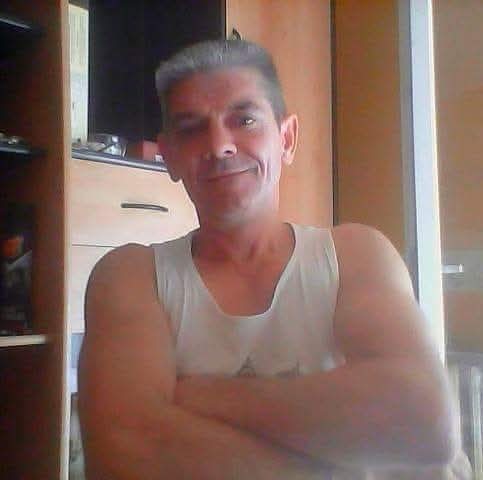 Profil de Housni, 55 ans, Gay rencontre à Enges