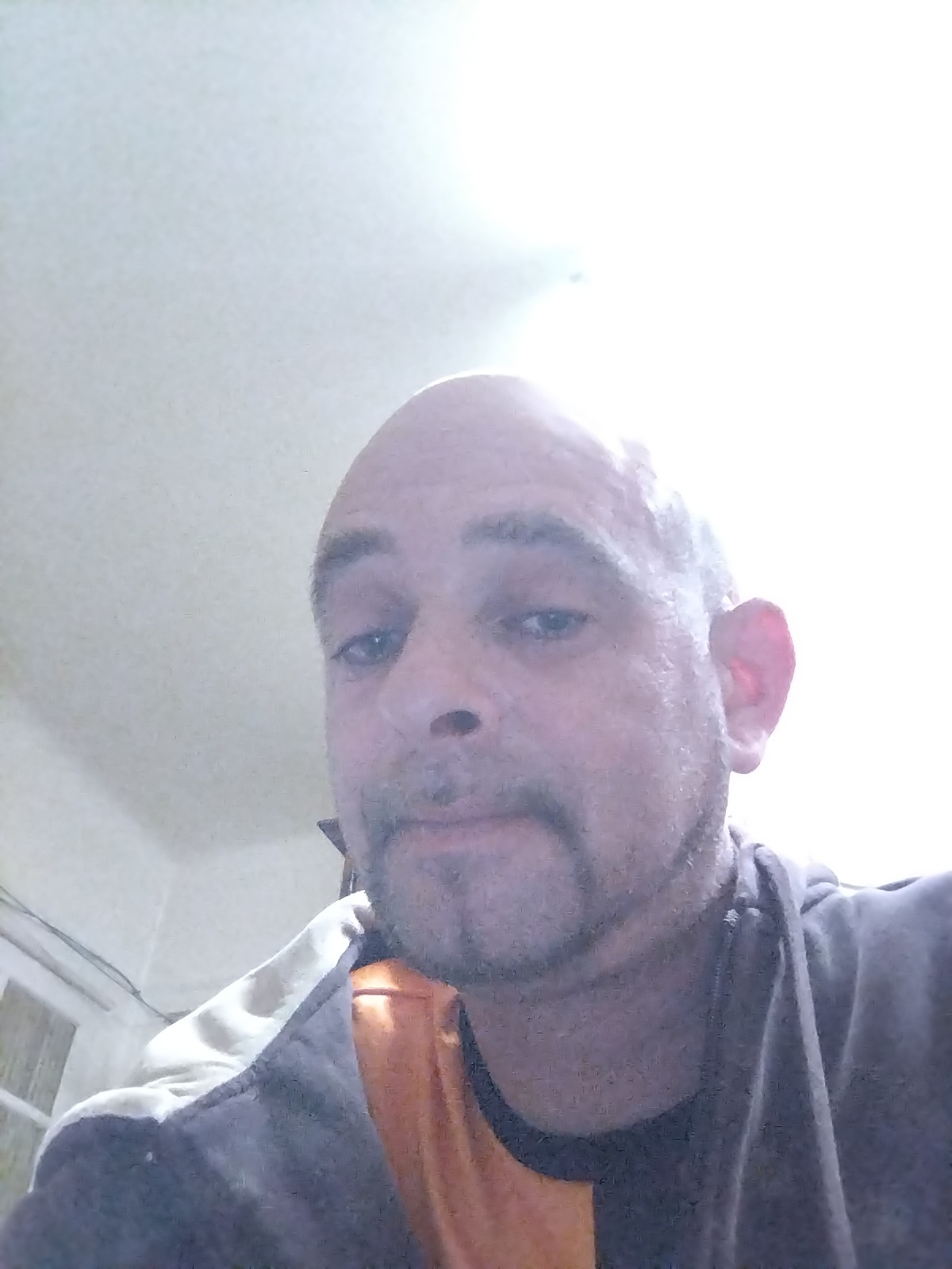 Profil de Tidjan, 42 ans, Gay rencontre à Pany