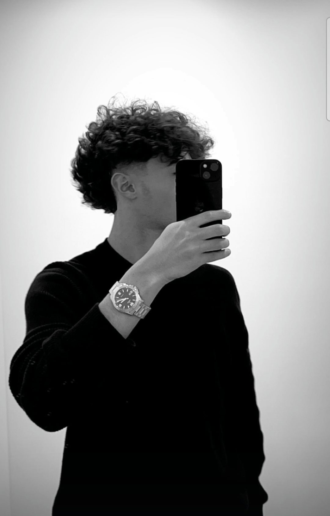 Profil de Boubakari, 18 ans, Gay rencontre à Schattenhalb