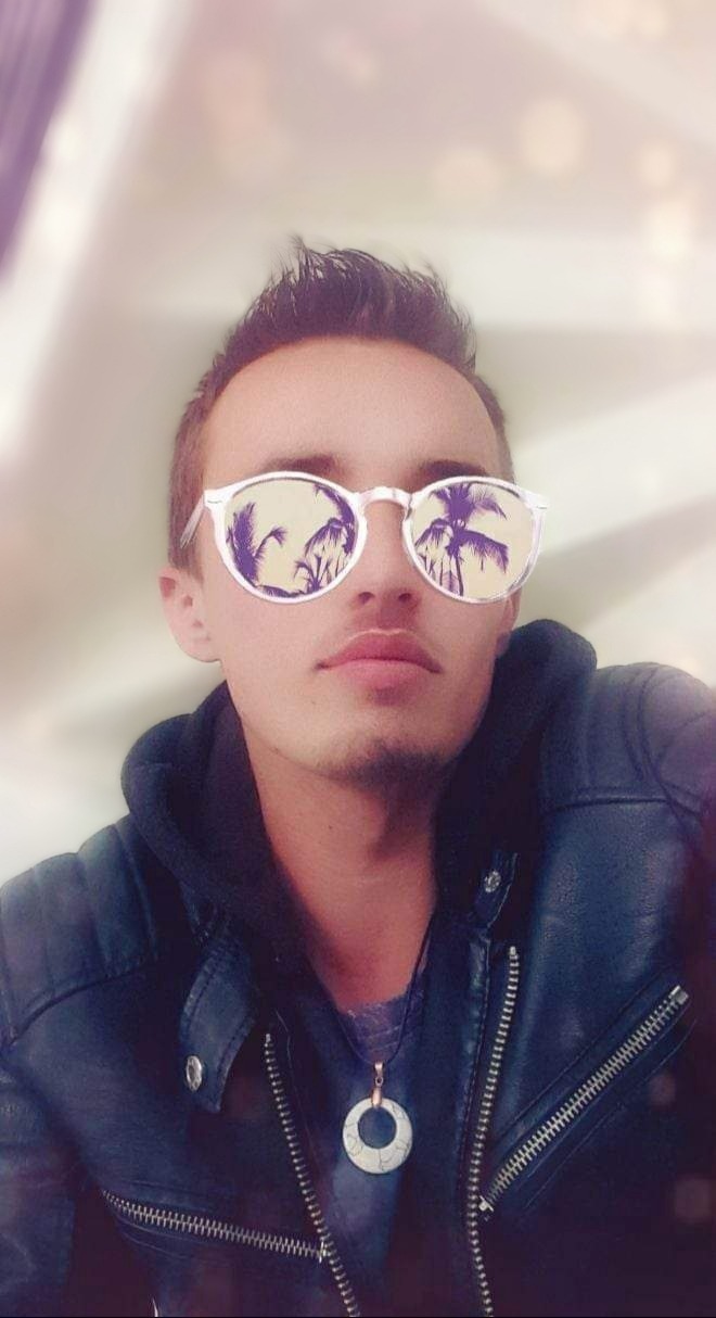 Profil de Erwen, 23 ans, Gay rencontre à Grattavache