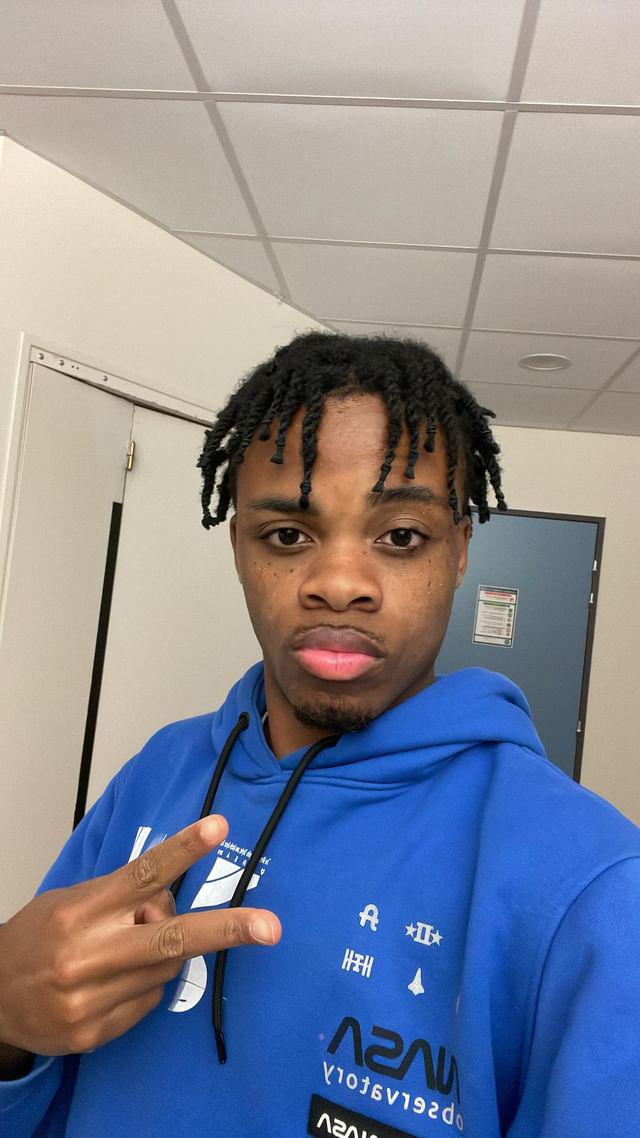 Profil de Maximilien, 19 ans, Gay rencontre à Perlen