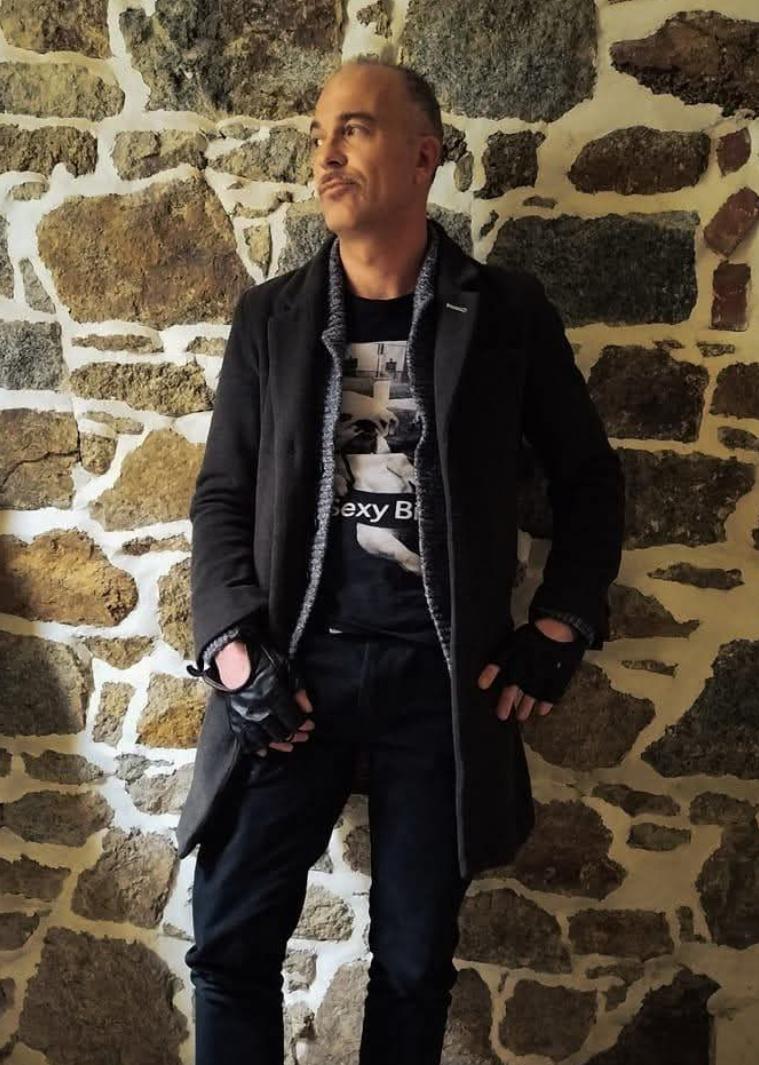 Profil de Danovan, 45 ans, Gay rencontre à Stierva