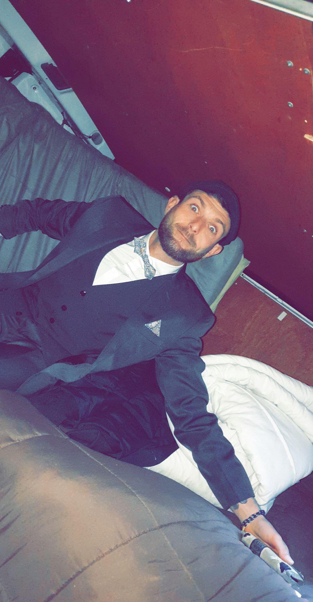 Profil de Binjamin, 33 ans, Gay rencontre à Fideris
