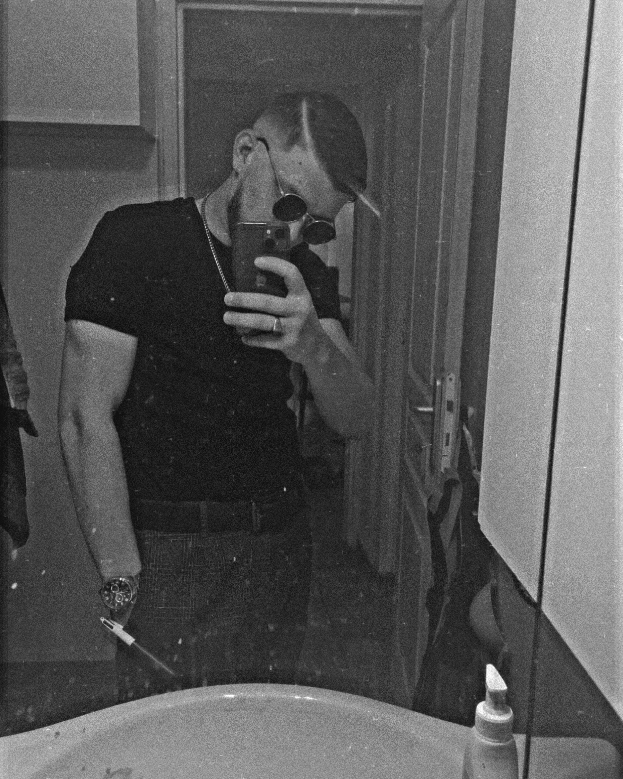 Profil de Parfait, 26 ans, Gay rencontre à Zuoz