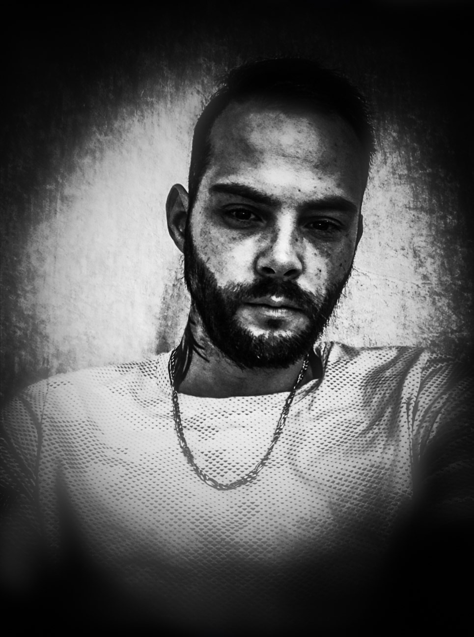 Profil de Aymerick, 36 ans, Gay rencontre à Flüelen