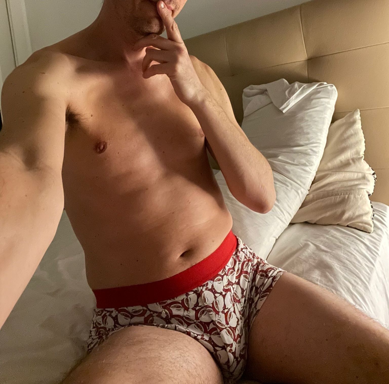 Profil de Rian, 42 ans, Gay rencontre à Borex