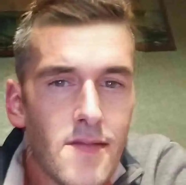 Profil de Sisley, 35 ans, Gay rencontre à Langendorf