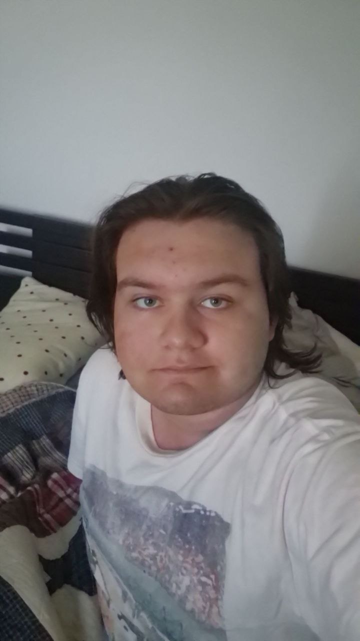 Profil de Drisse, 19 ans, Gay rencontre à Li Curt