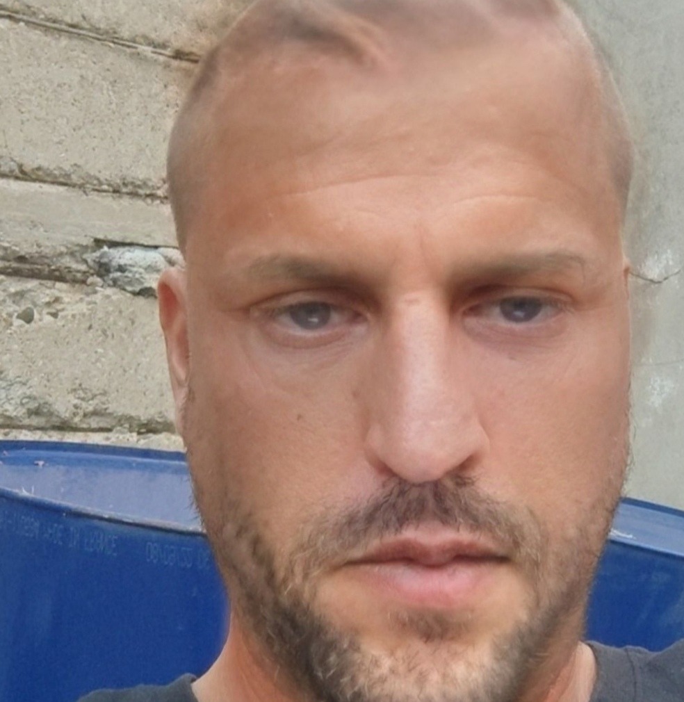 Profil de Wayatt, 50 ans, Gay rencontre à Vicosoprano