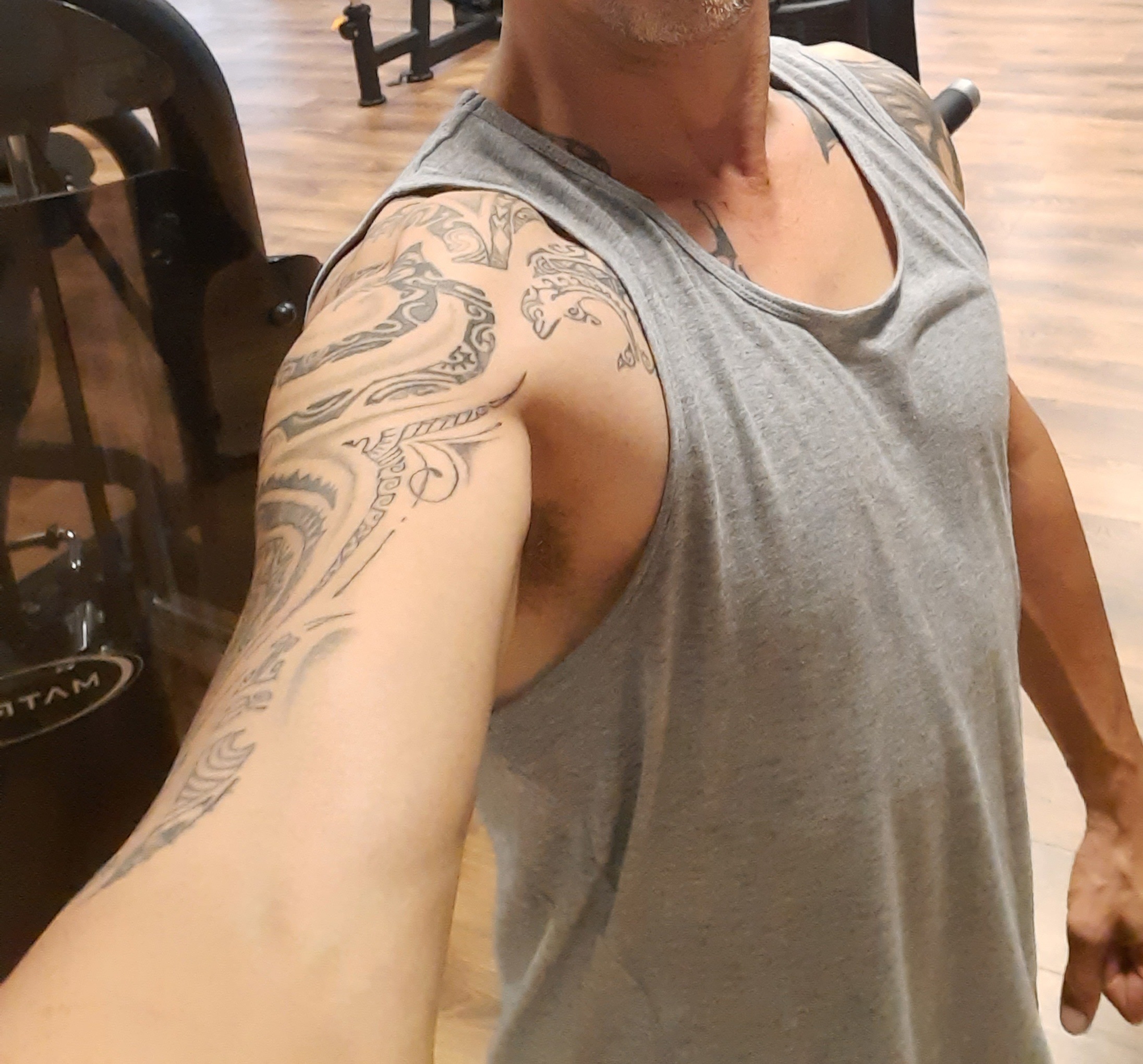 Profil de Aleksi, 41 ans, Gay rencontre à Hofstatt