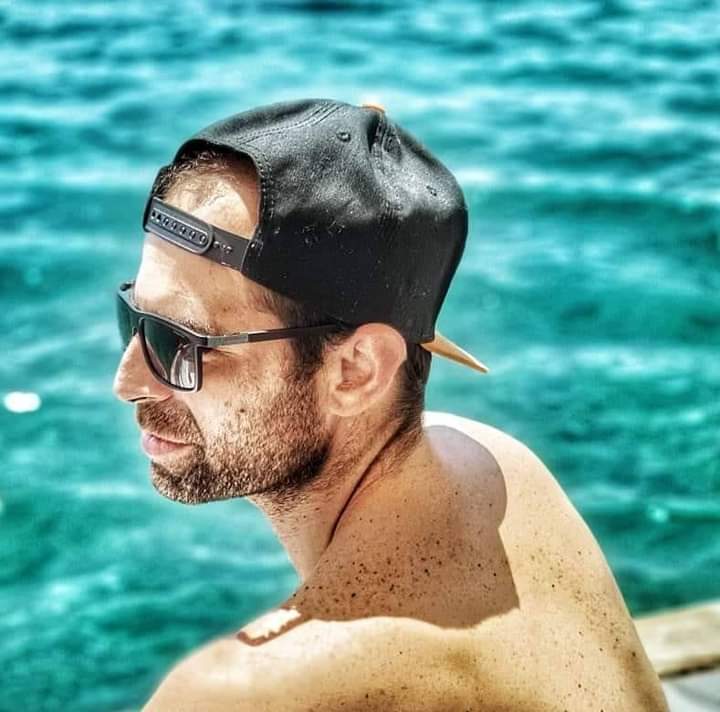 Profil de Sait, 38 ans, Gay rencontre à Corbeyrier