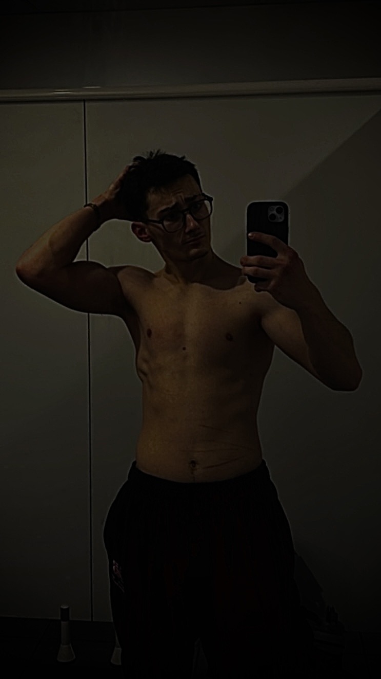 Profil de Mahamoud, 22 ans, Gay rencontre à Schönenwerd