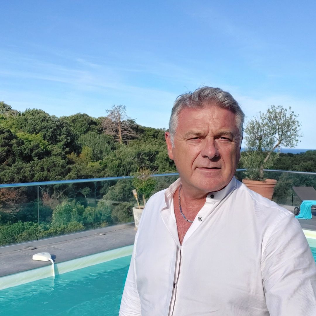 Profil de Keanu, 55 ans, Gay rencontre à Champsec