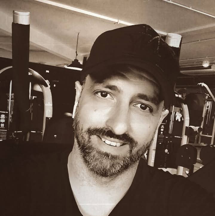 Profil de Edwing, 39 ans, Gay rencontre à Praden