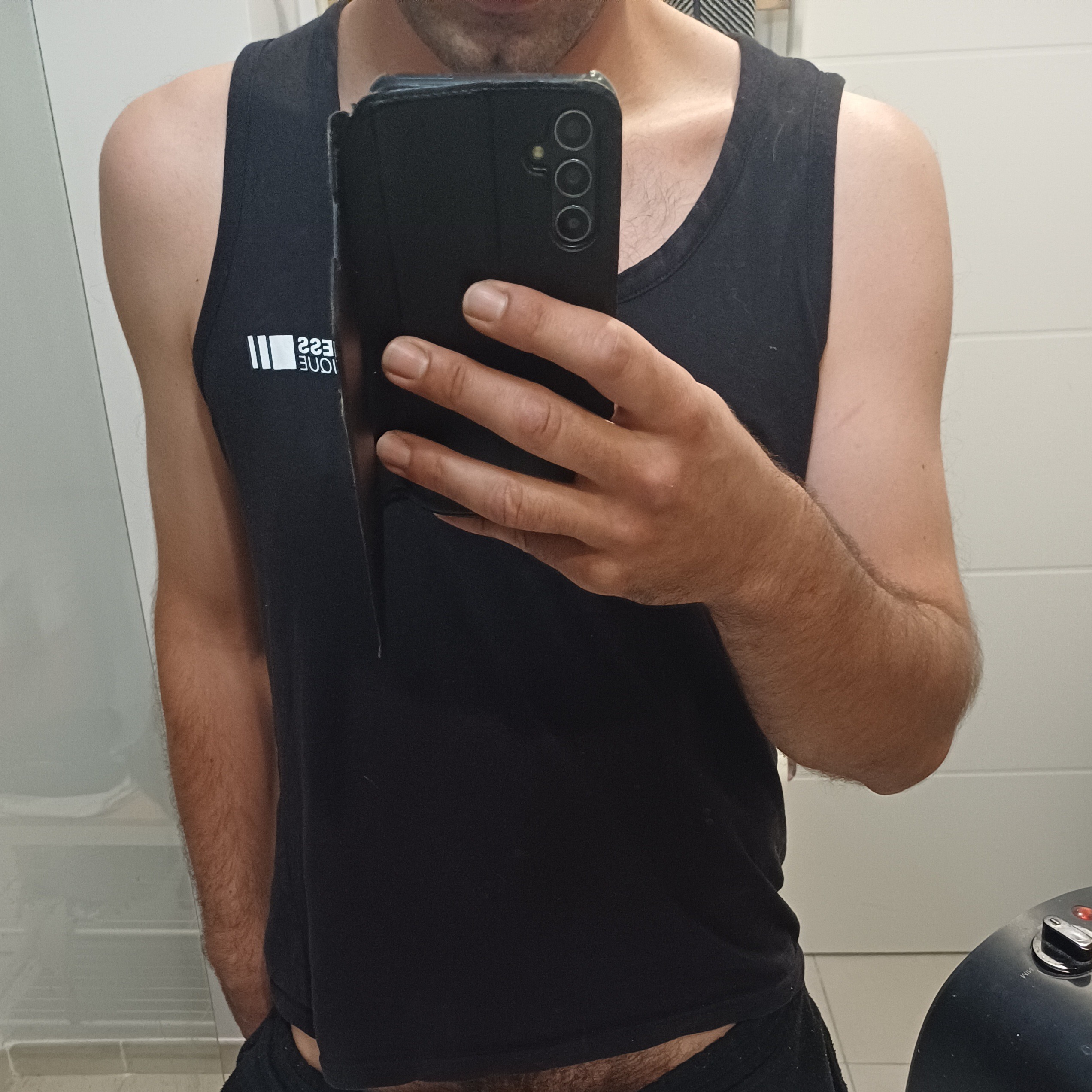 Profil de Redouan, 35 ans, Gay rencontre à Tscheppach