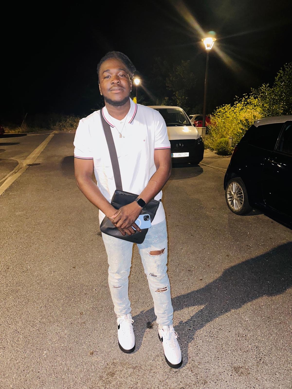 Profil de Roxan, 24 ans, Gay rencontre à Servion