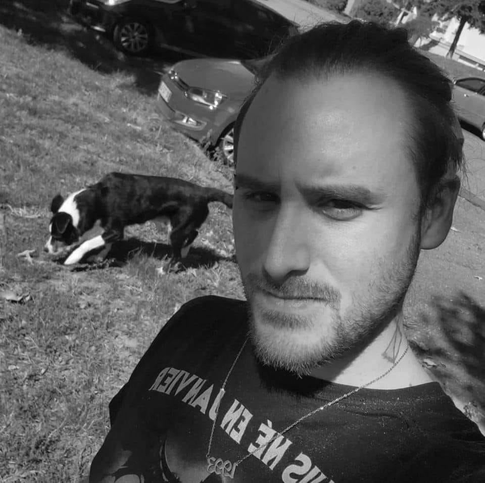 Profil de Emrys, 32 ans, Gay rencontre à Tamins