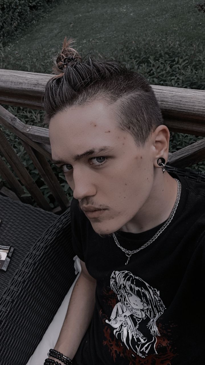 Profil de Umut, 20 ans, Gay rencontre à Bondo