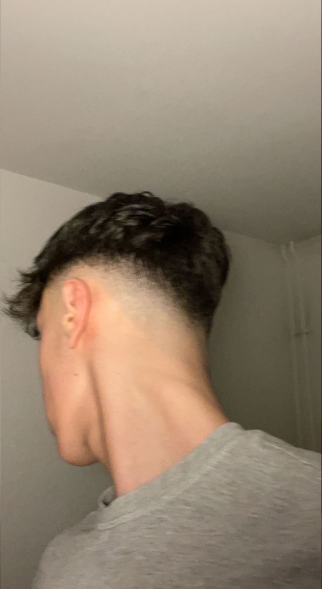 Profil de Jean-augustin, 24 ans, Gay rencontre à Démoret