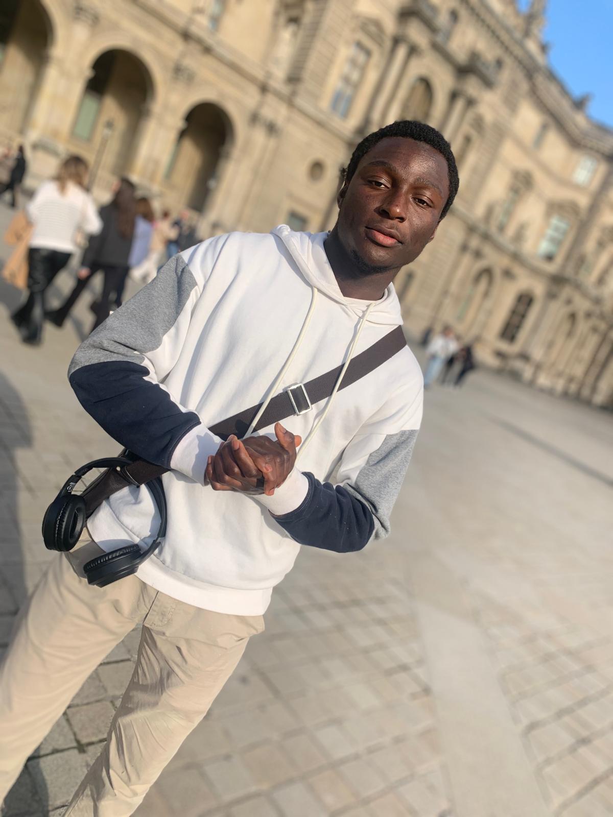 Profil de Bader, 21 ans, Gay rencontre à Les Ponts-de-Martel