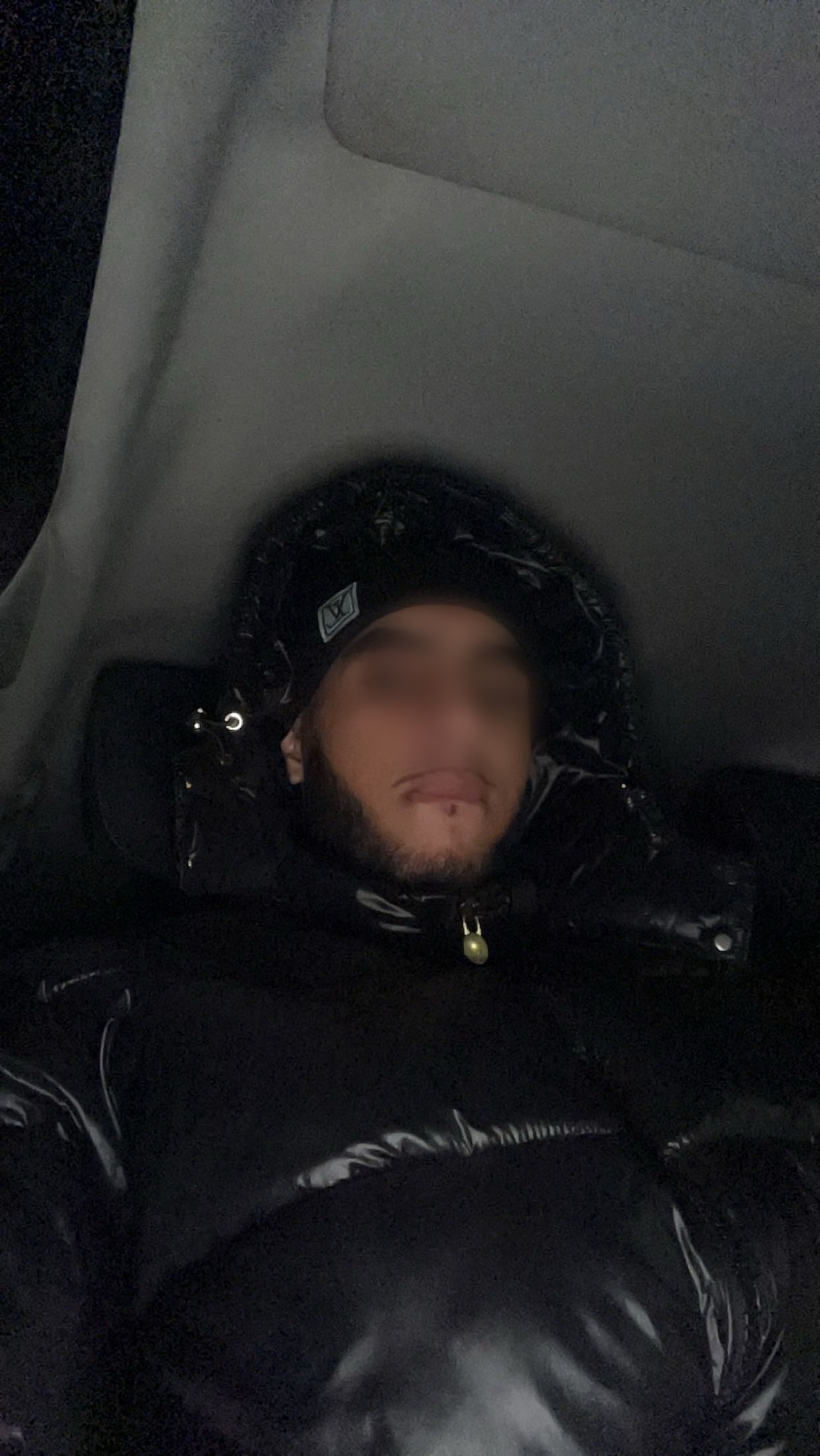 Profil de Teodor, 20 ans, Gay rencontre à Provence