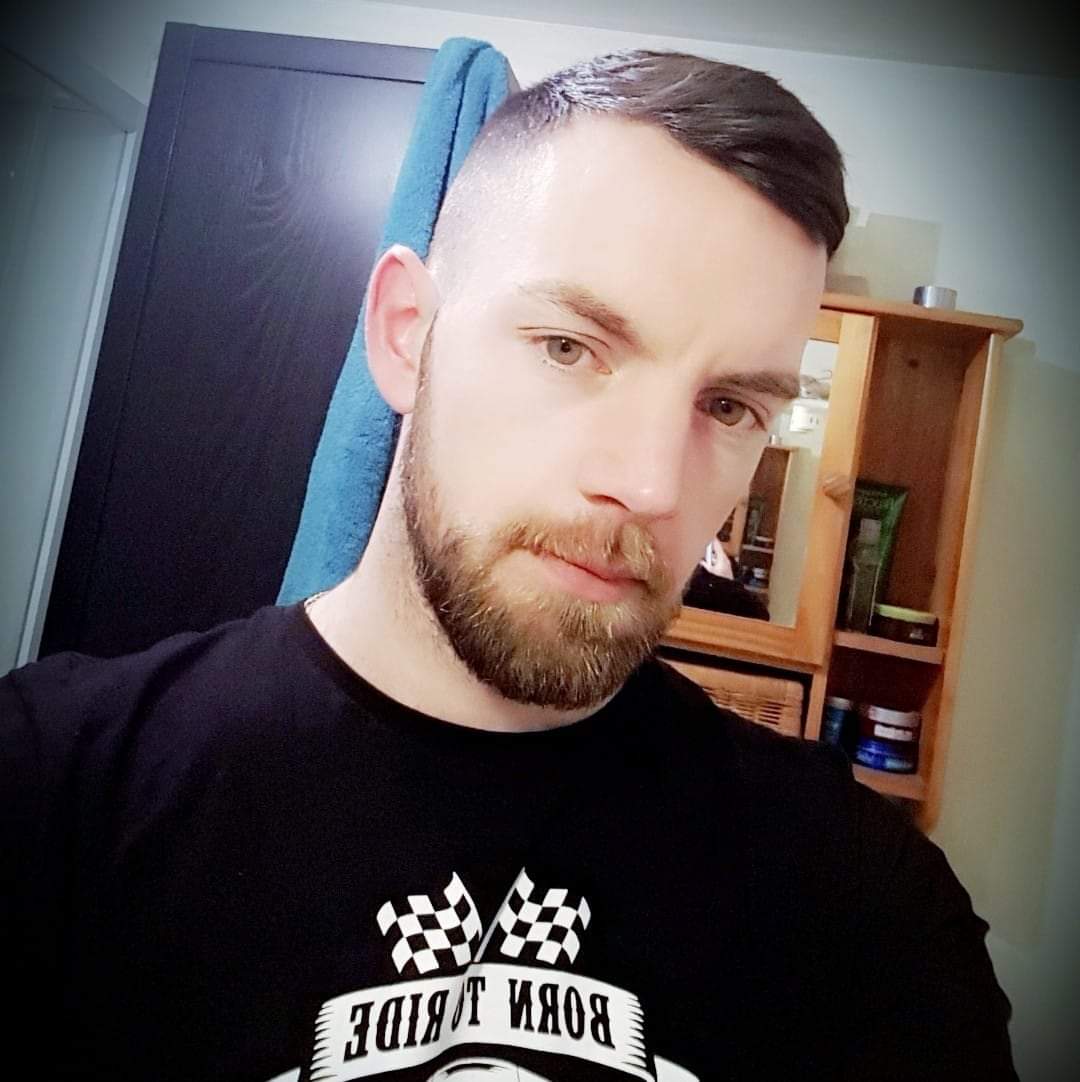 Profil de Kabir, 35 ans, Gay rencontre à Ogens
