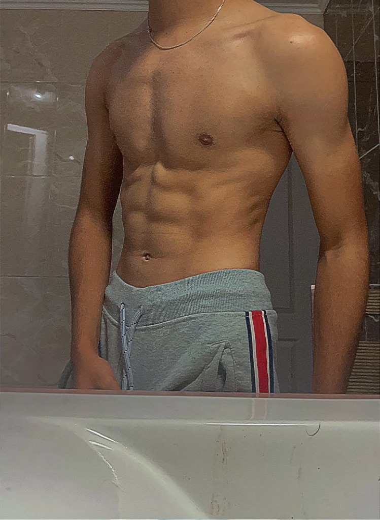 Profil de Doriand, 23 ans, Gay rencontre à Apples