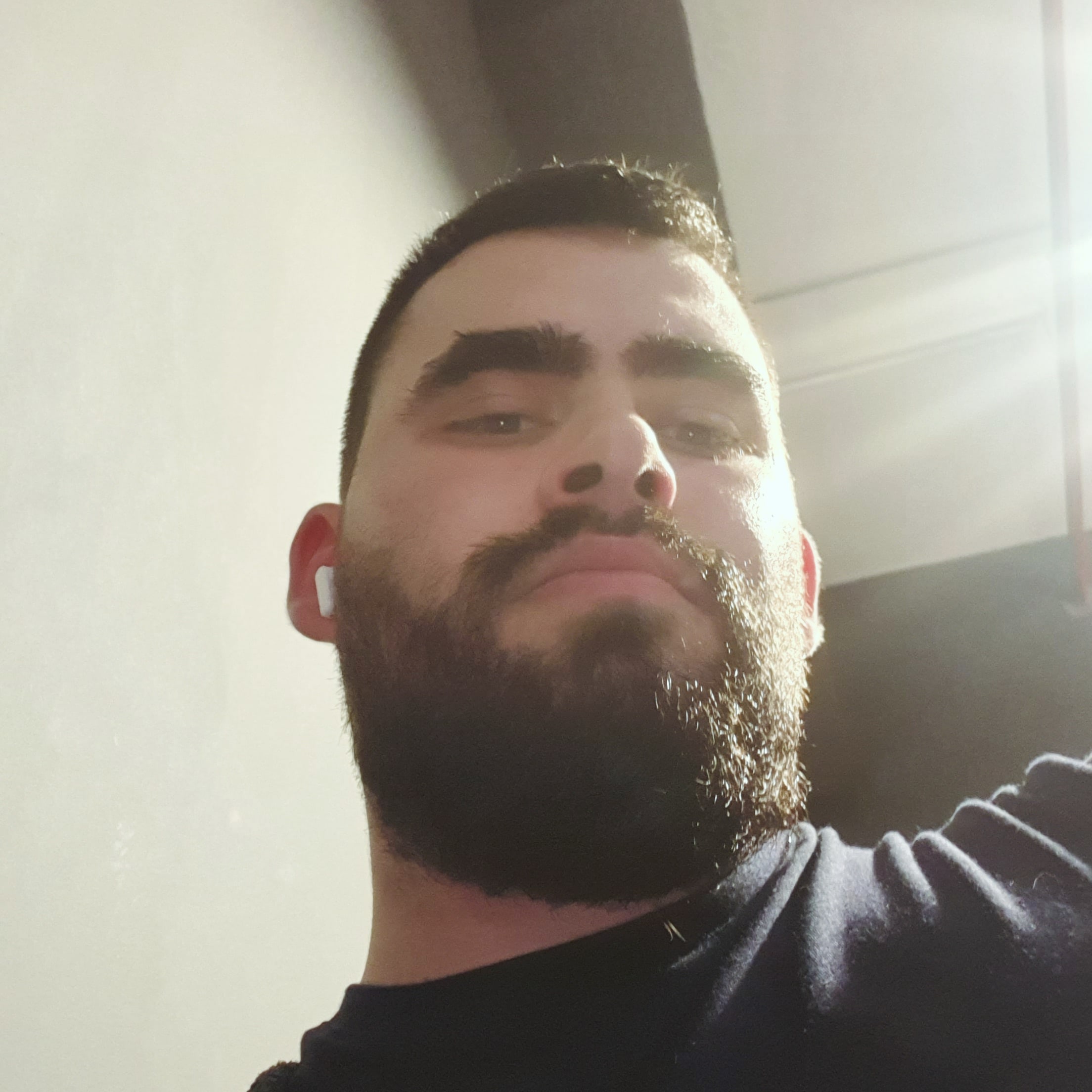 Profil de Mayes, 28 ans, Gay rencontre à Saas-Fee