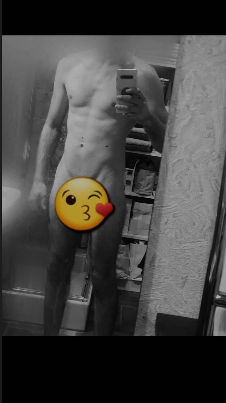 Profil de Pierre-camille, 28 ans, Gay rencontre à Clugin