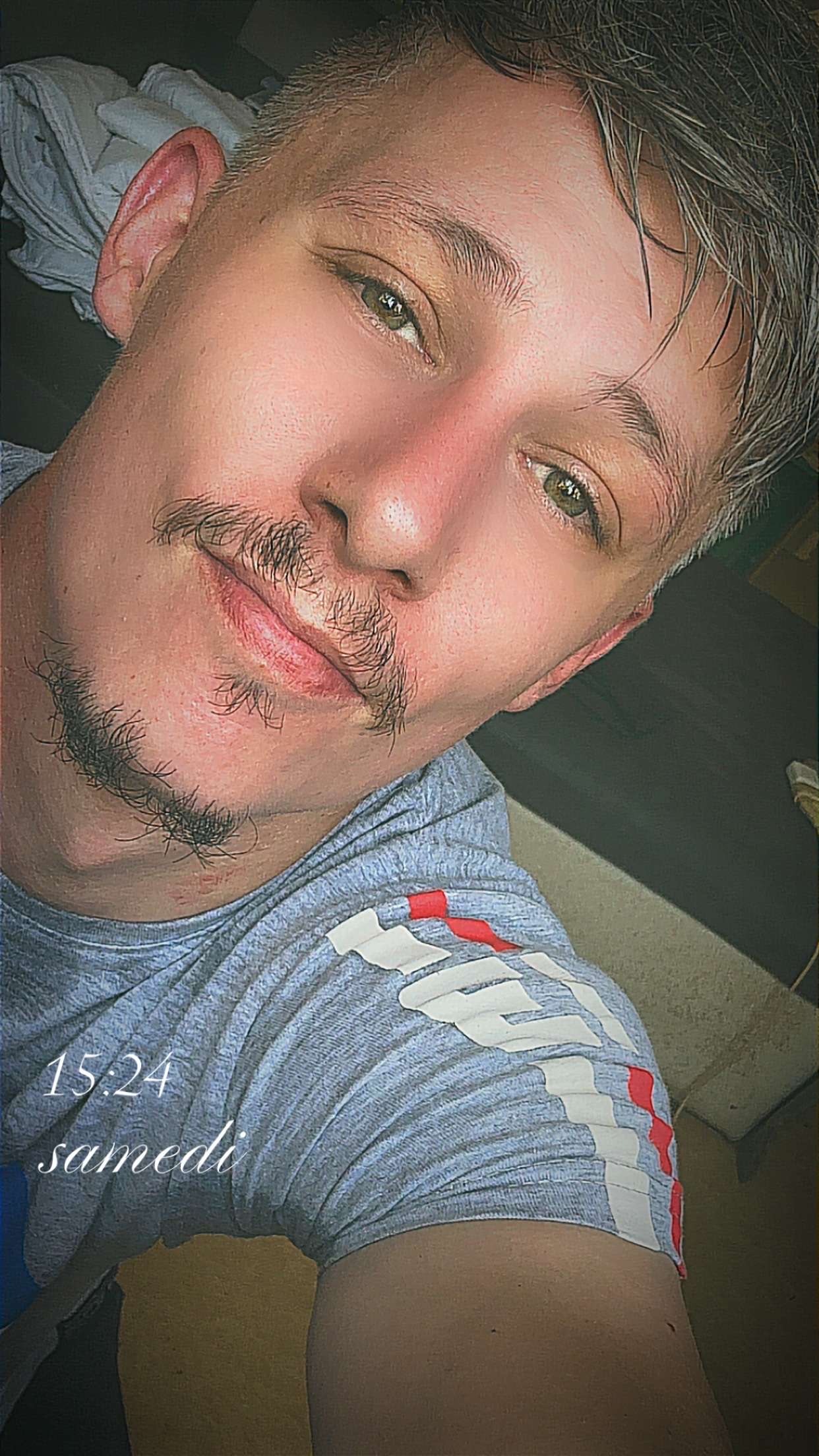 Profil de Mehdine, 33 ans, Gay rencontre à Borex