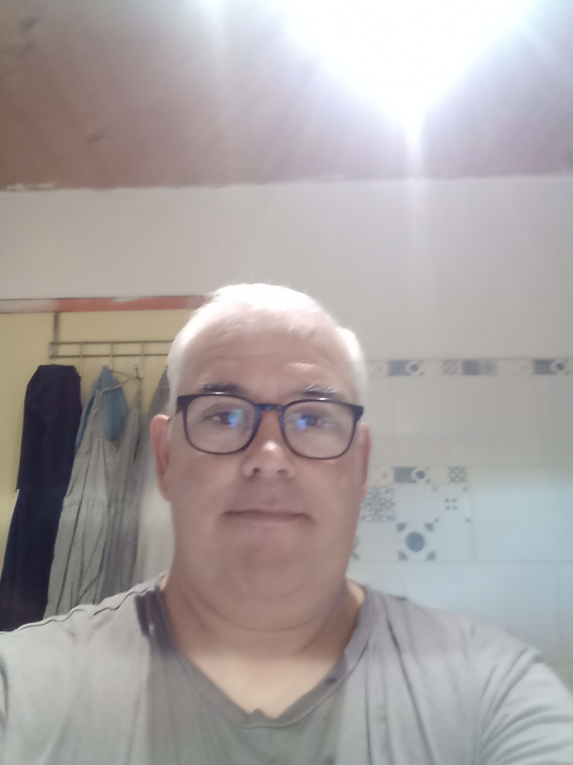 Profil de Irshad, 52 ans, Gay rencontre à Uvrier