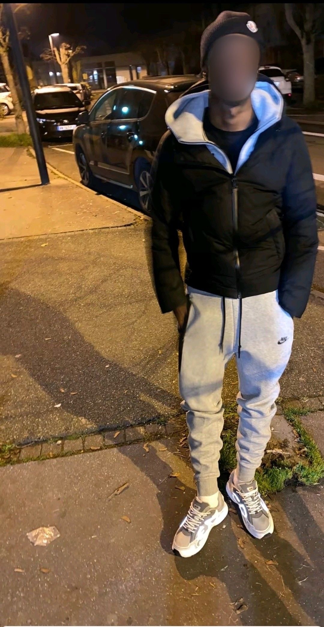 Profil de Desmond, 21 ans, Gay rencontre à Ipsach