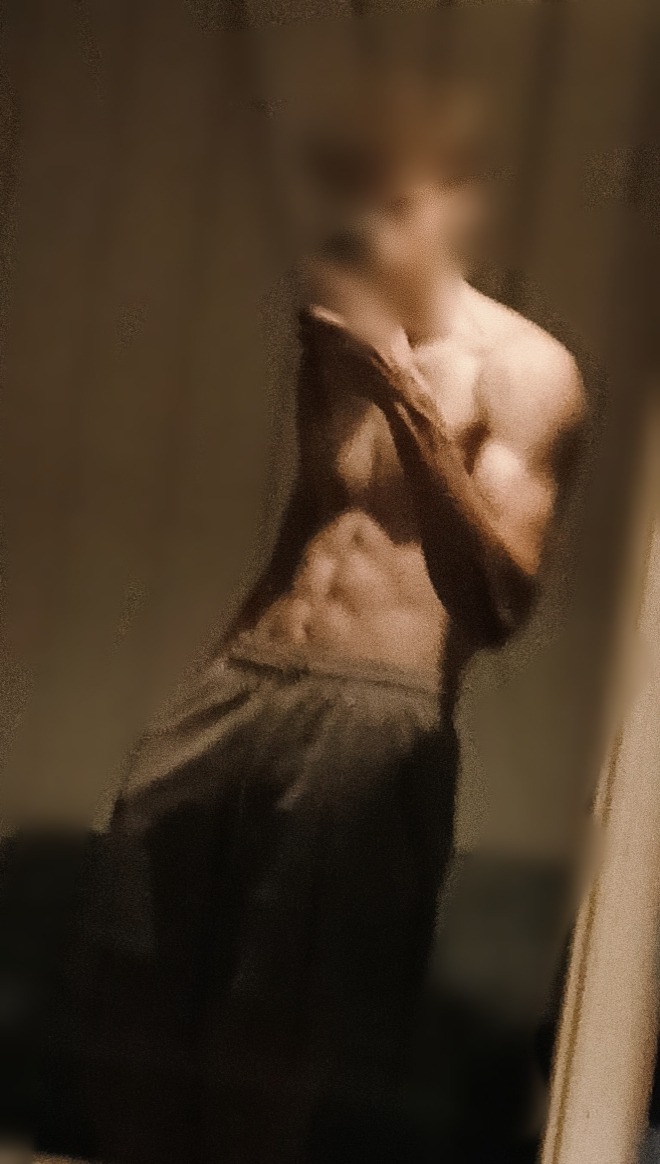 Profil de Souleymene, 19 ans, Gay rencontre à Duvin