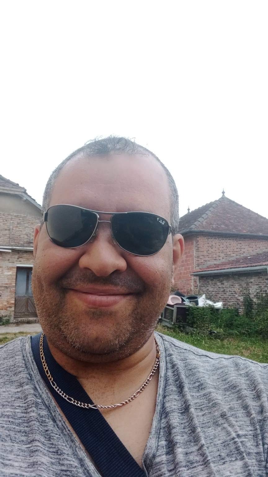 Profil de Louis-arnaud, 50 ans, Gay rencontre à Carì