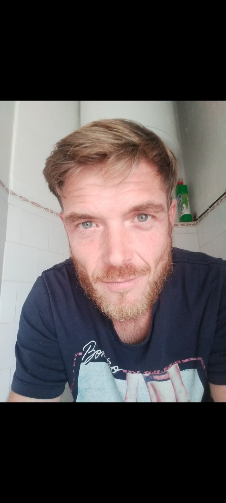 Profil de Yussuf, 36 ans, Gay rencontre à St-Cierges