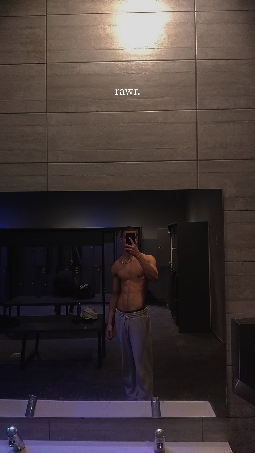 Profil de Salomon, 19 ans, Gay rencontre à Cousset
