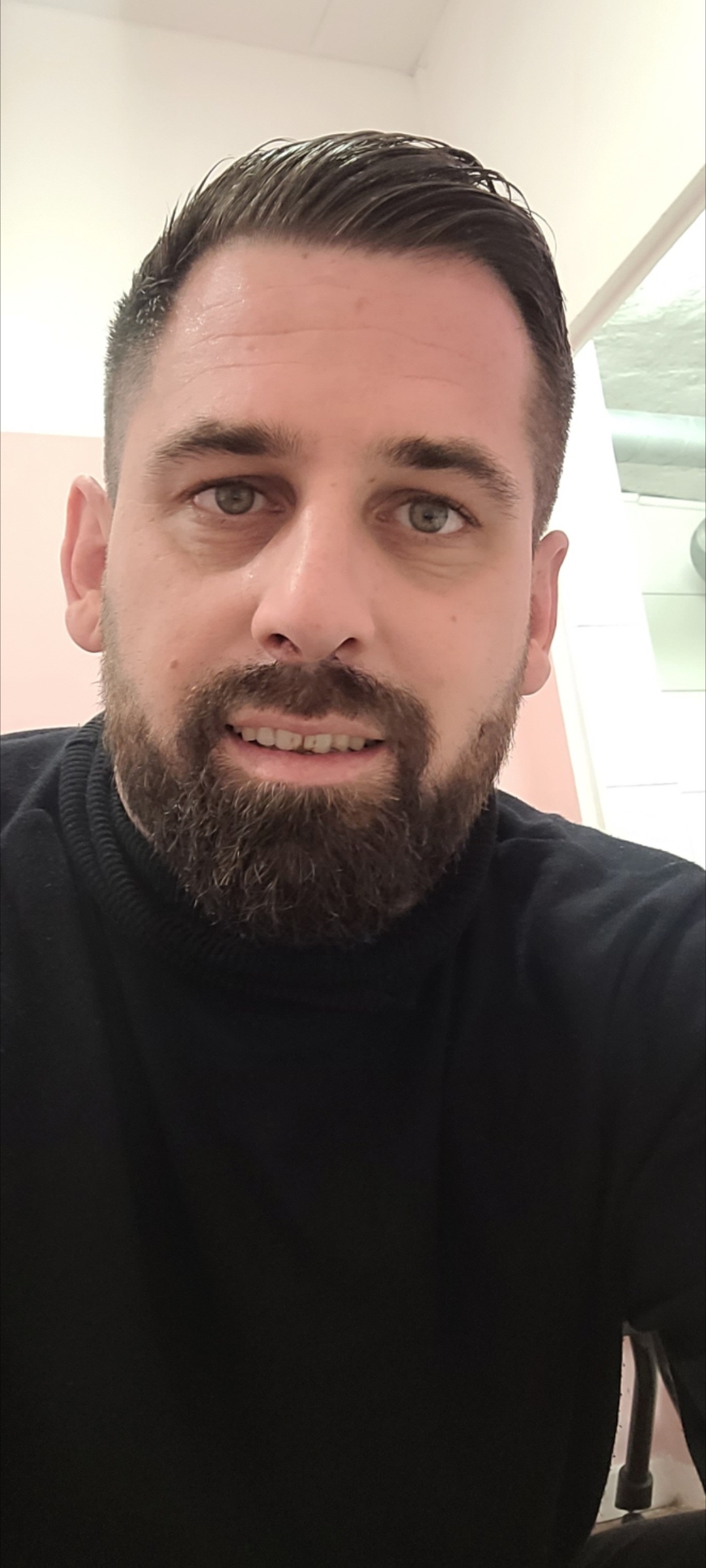 Profil de Eliah, 37 ans, Gay rencontre à Unterterzen