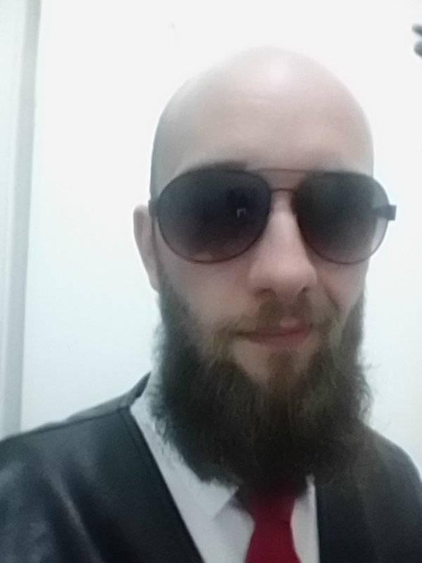 Profil de Aslam, 32 ans, Gay rencontre à Ramosch