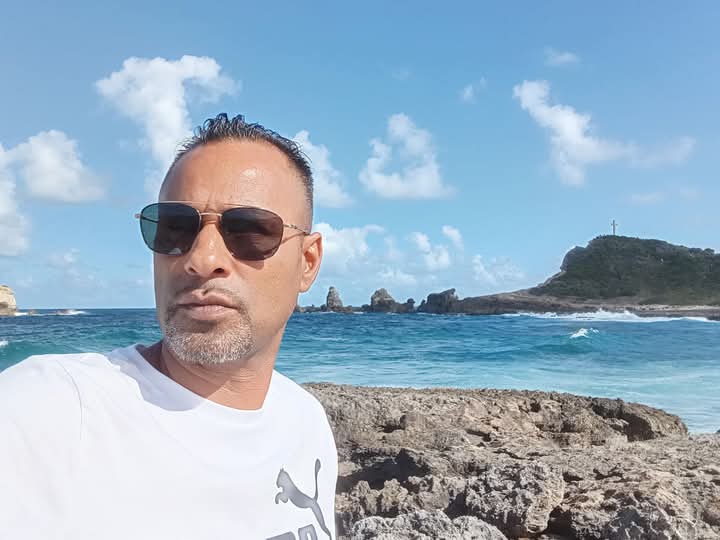 Profil de Damir, 46 ans, Gay rencontre à Vulpera
