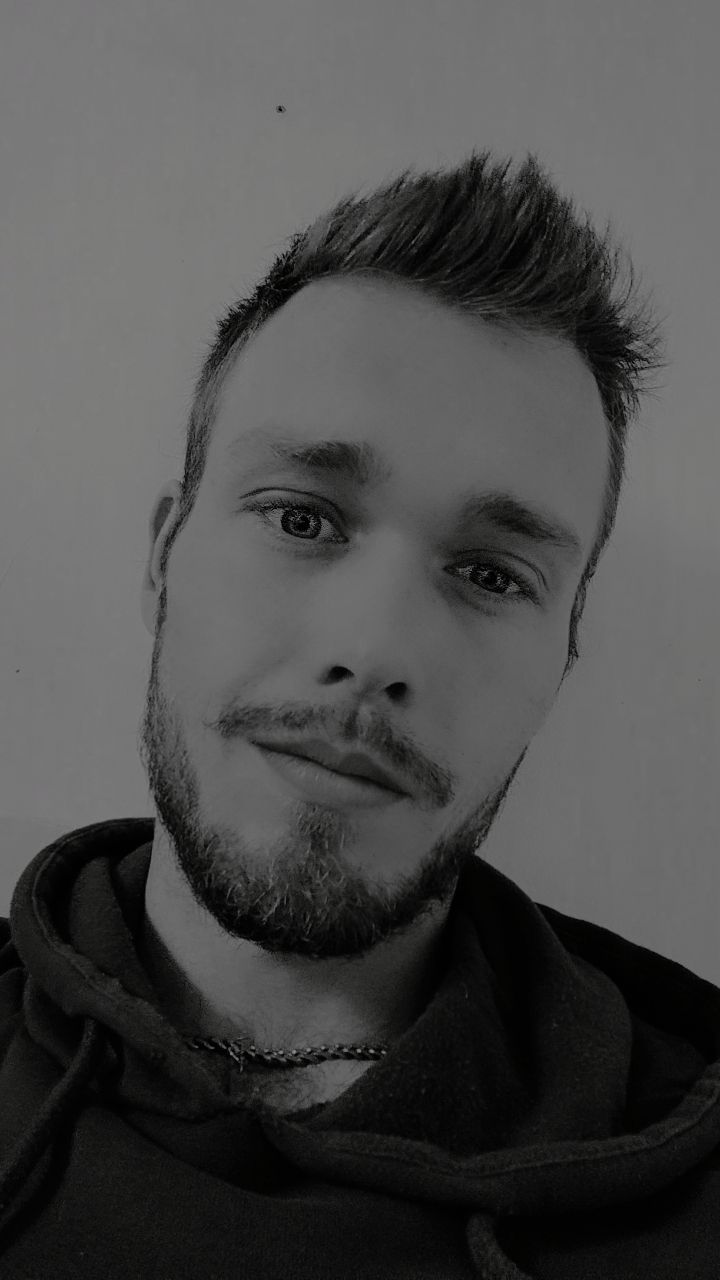 Profil de Donadieu, 32 ans, Gay rencontre à Champsec