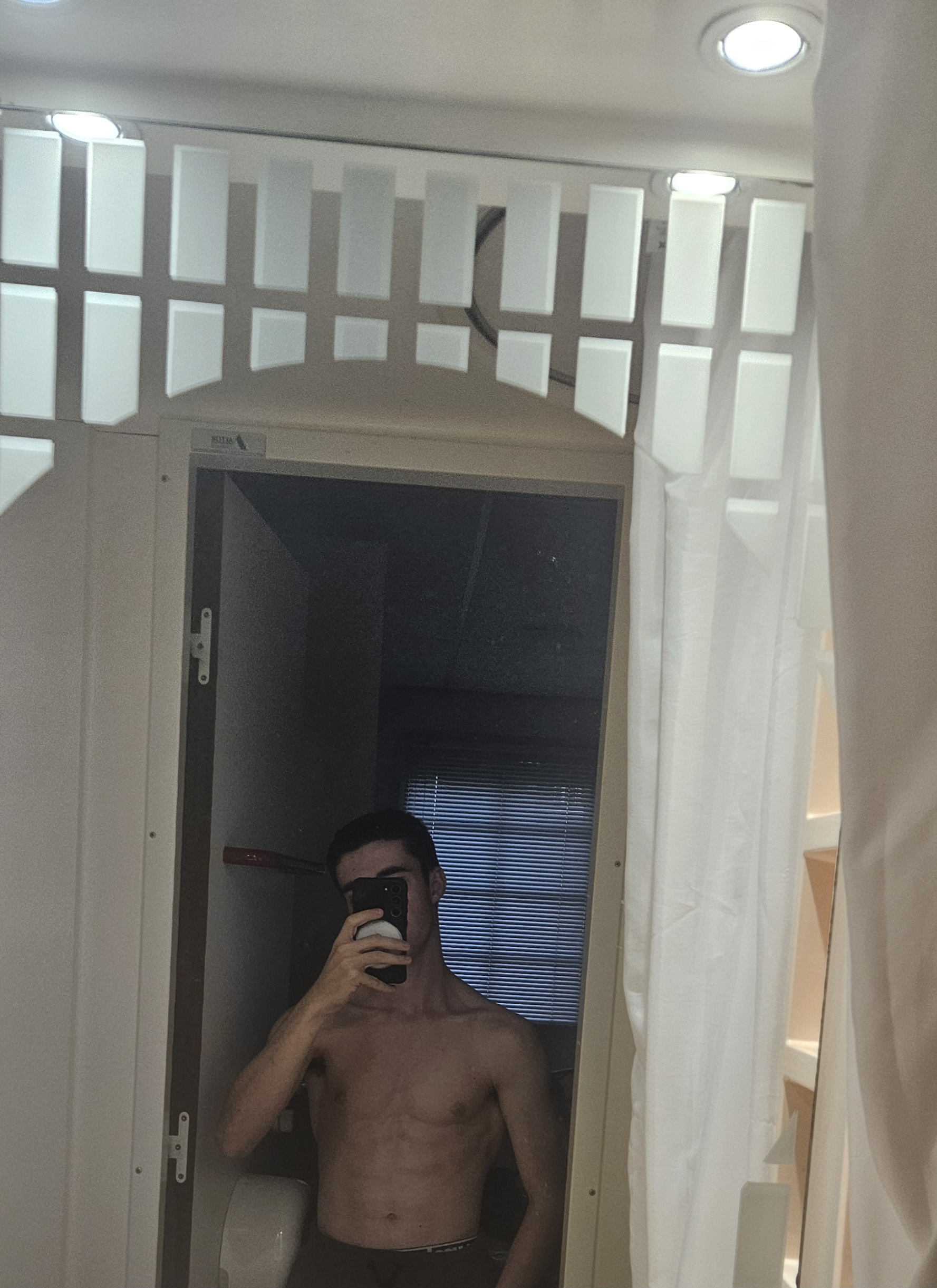 Profil de Djibi, 23 ans, Gay rencontre à Champfèr