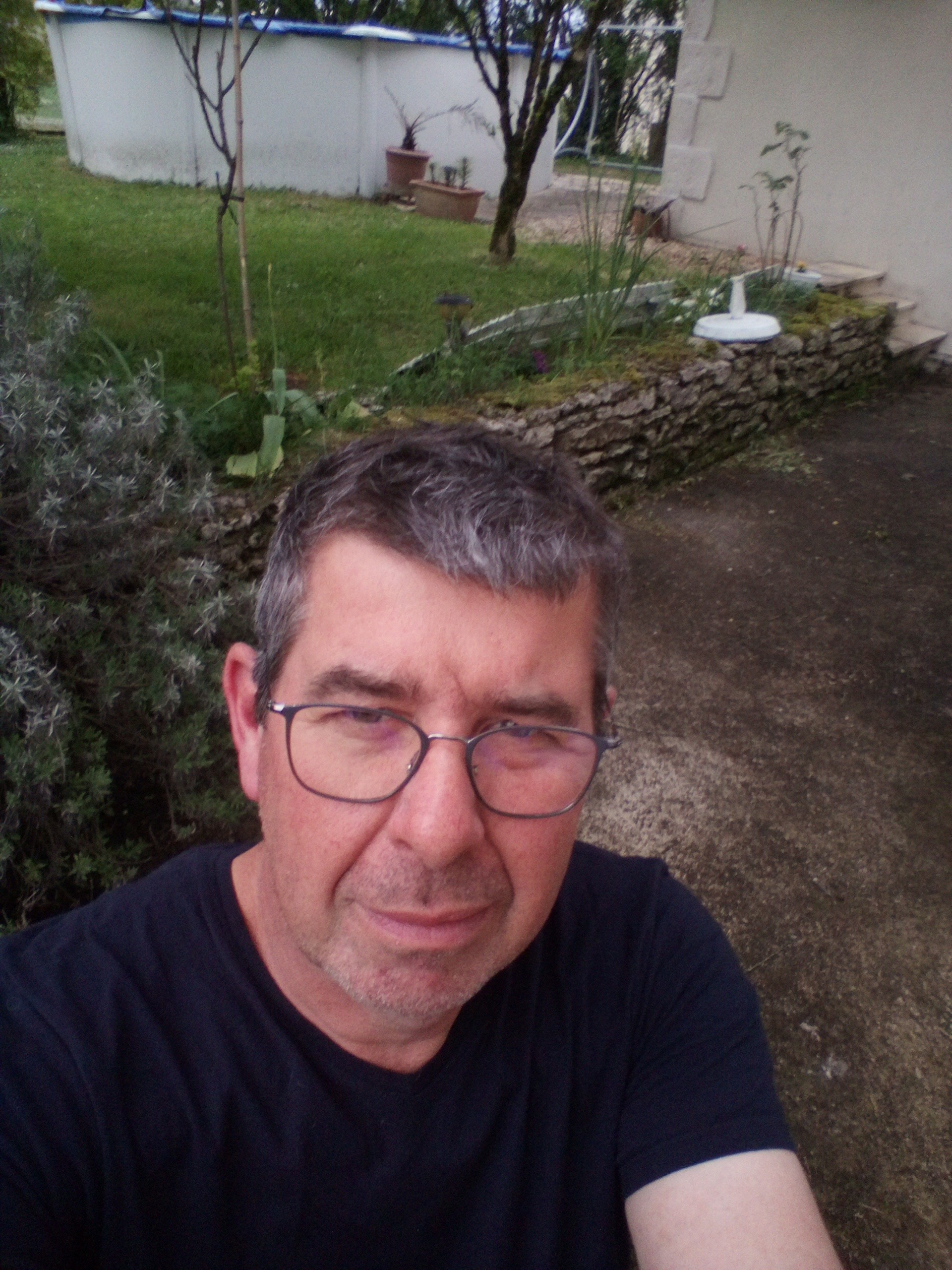 Profil de Kheireddine, 54 ans, Gay rencontre à Weesen
