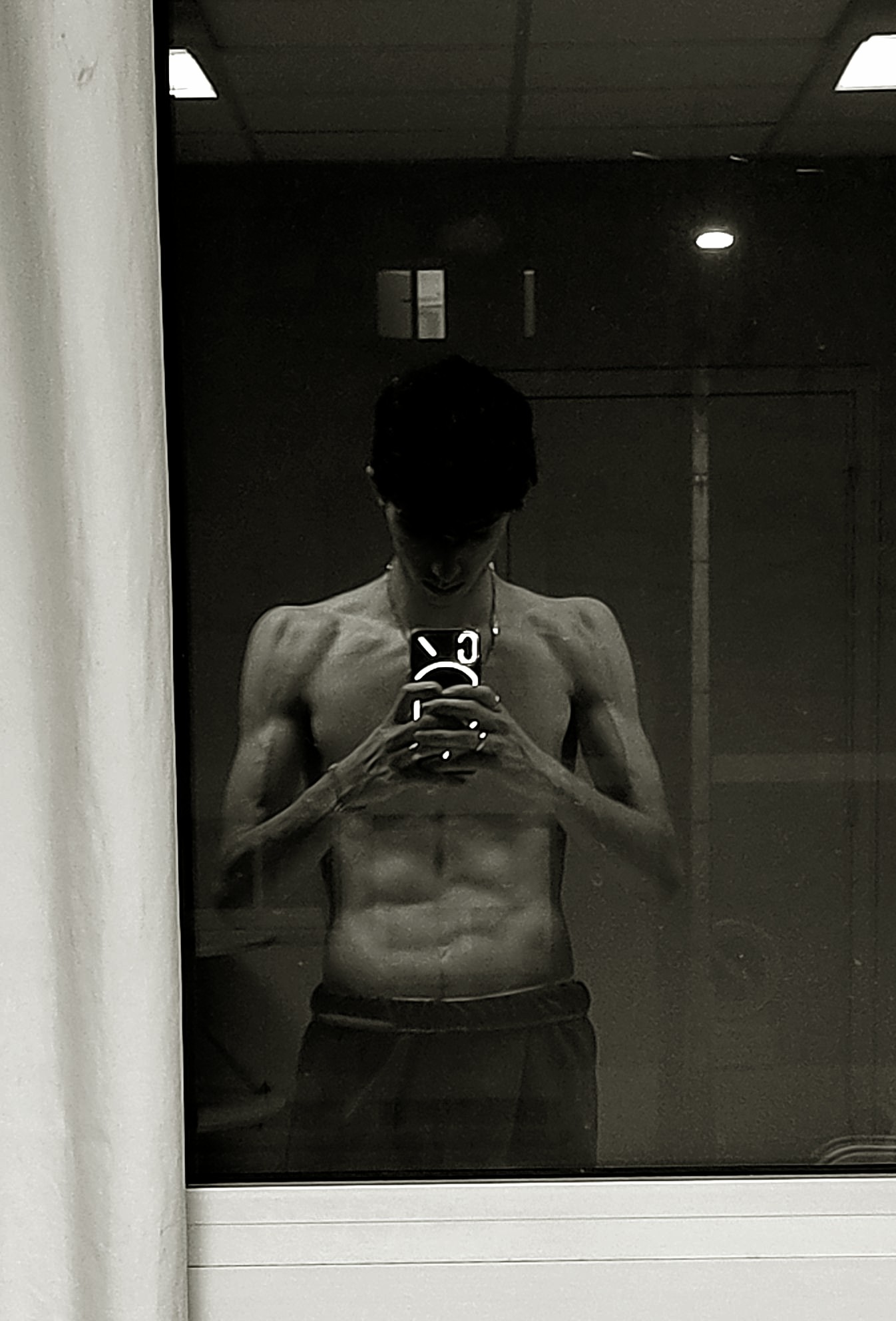 Profil de Cyrile, 21 ans, Gay rencontre à Broc