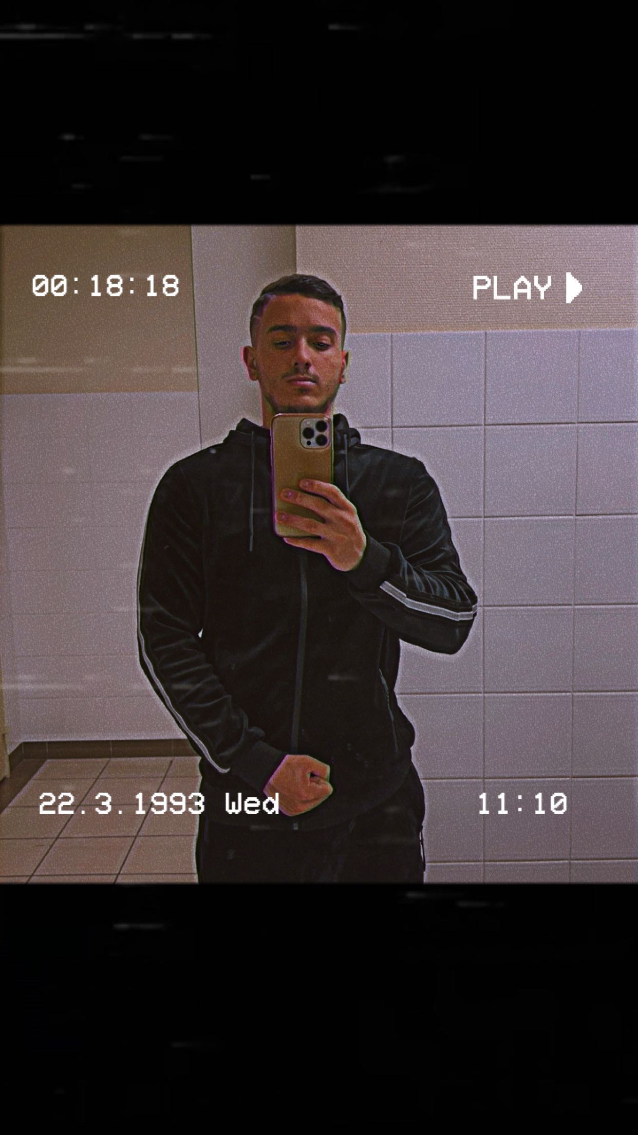 Profil de Kenneth, 22 ans, Gay rencontre à Chenaux