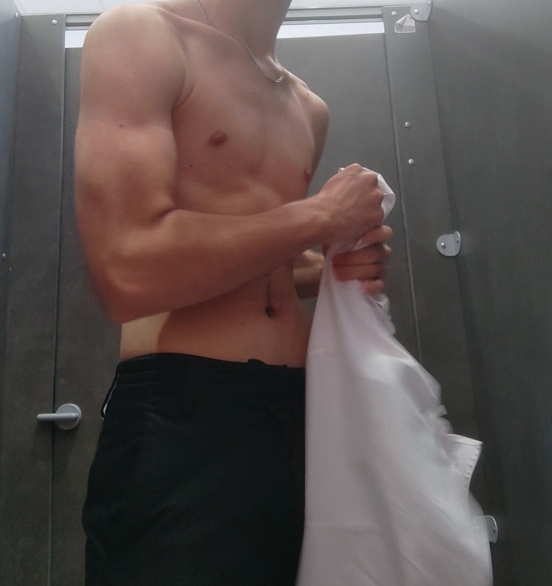 Profil de Dara, 19 ans, Gay rencontre à Martherenges
