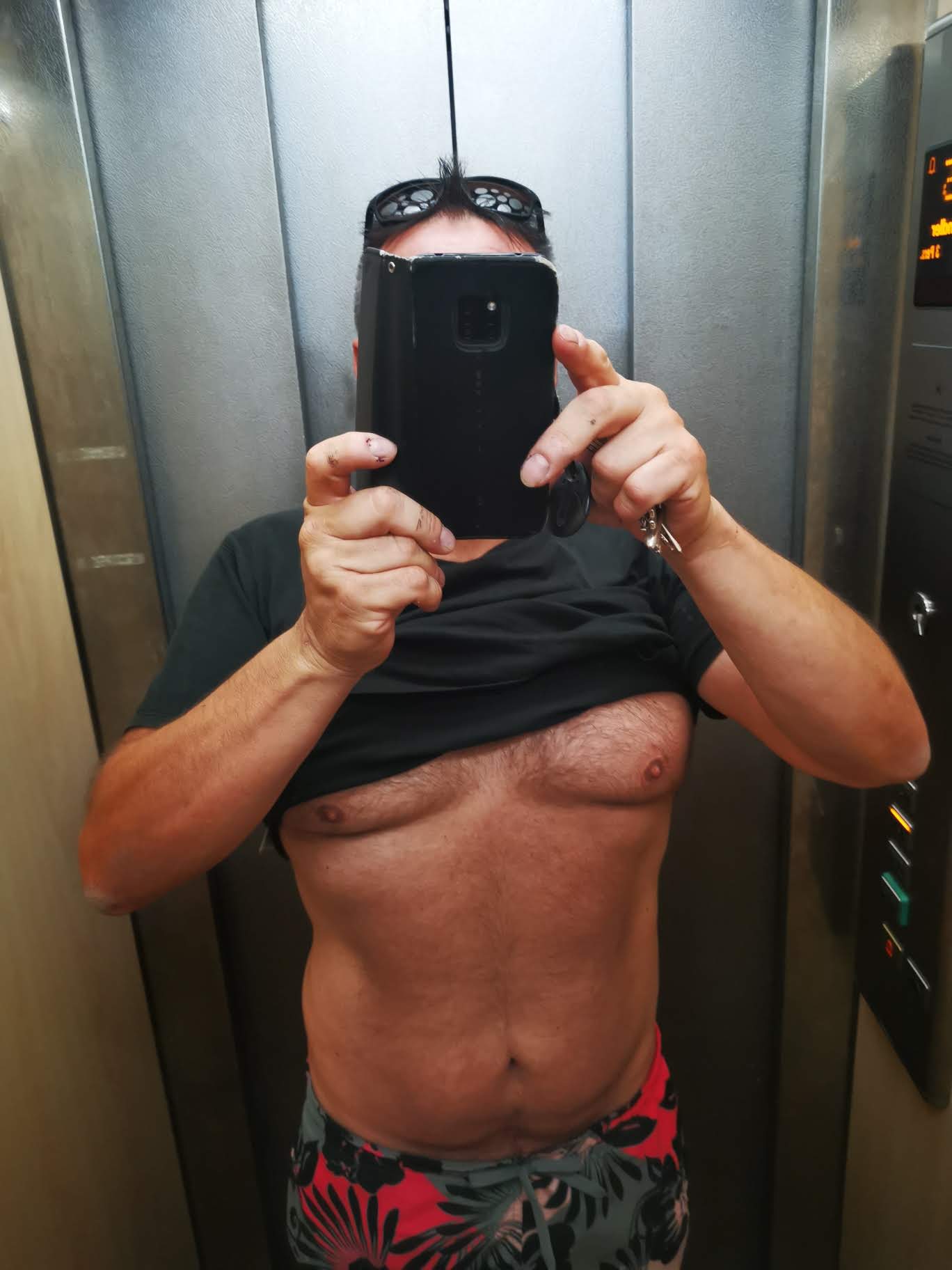 Profil de Harri, 55 ans, Gay rencontre à Donat