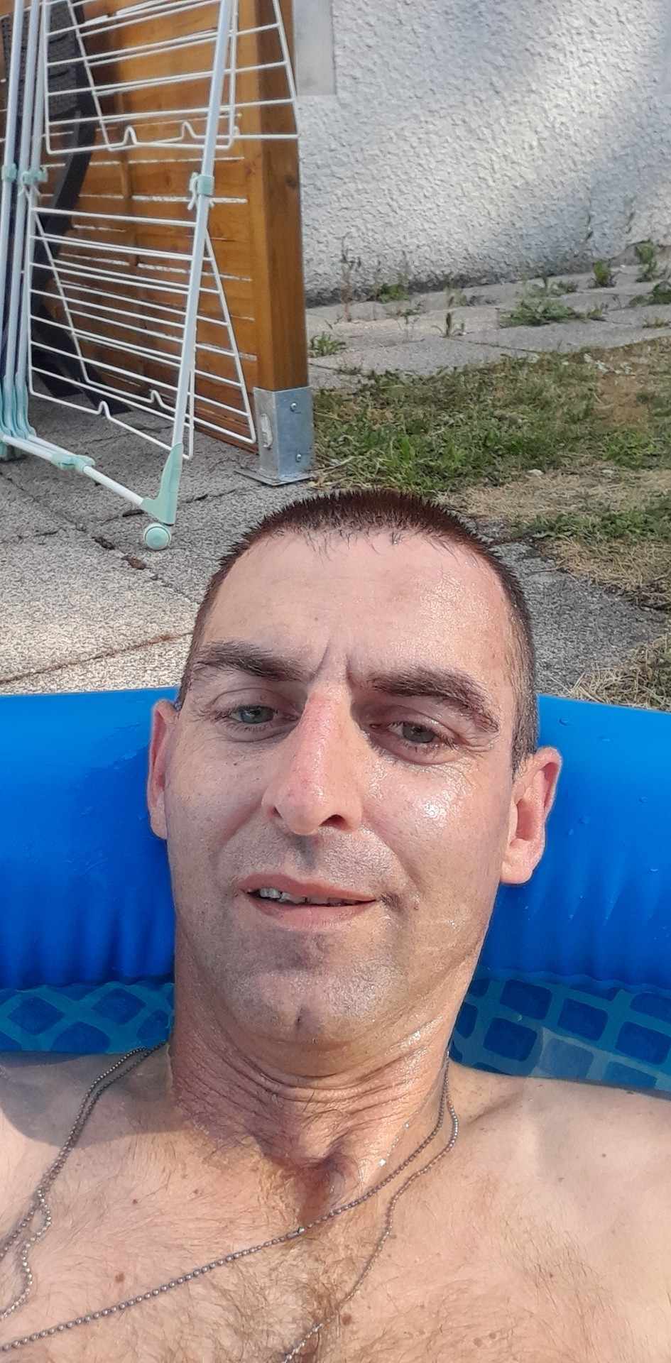 Profil de Wladyslas, 43 ans, Gay rencontre à Tschierv