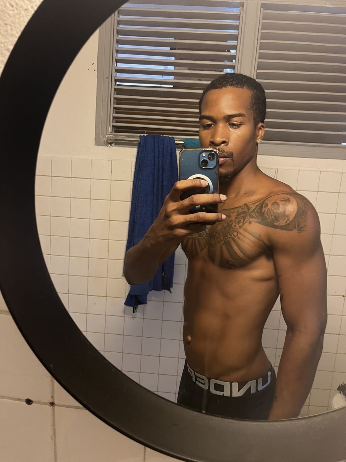 Profil de Pierre-hubert, 30 ans, Gay rencontre à Ardon