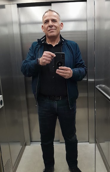 Profil de Aleksandre, 51 ans, Gay rencontre à Cousset