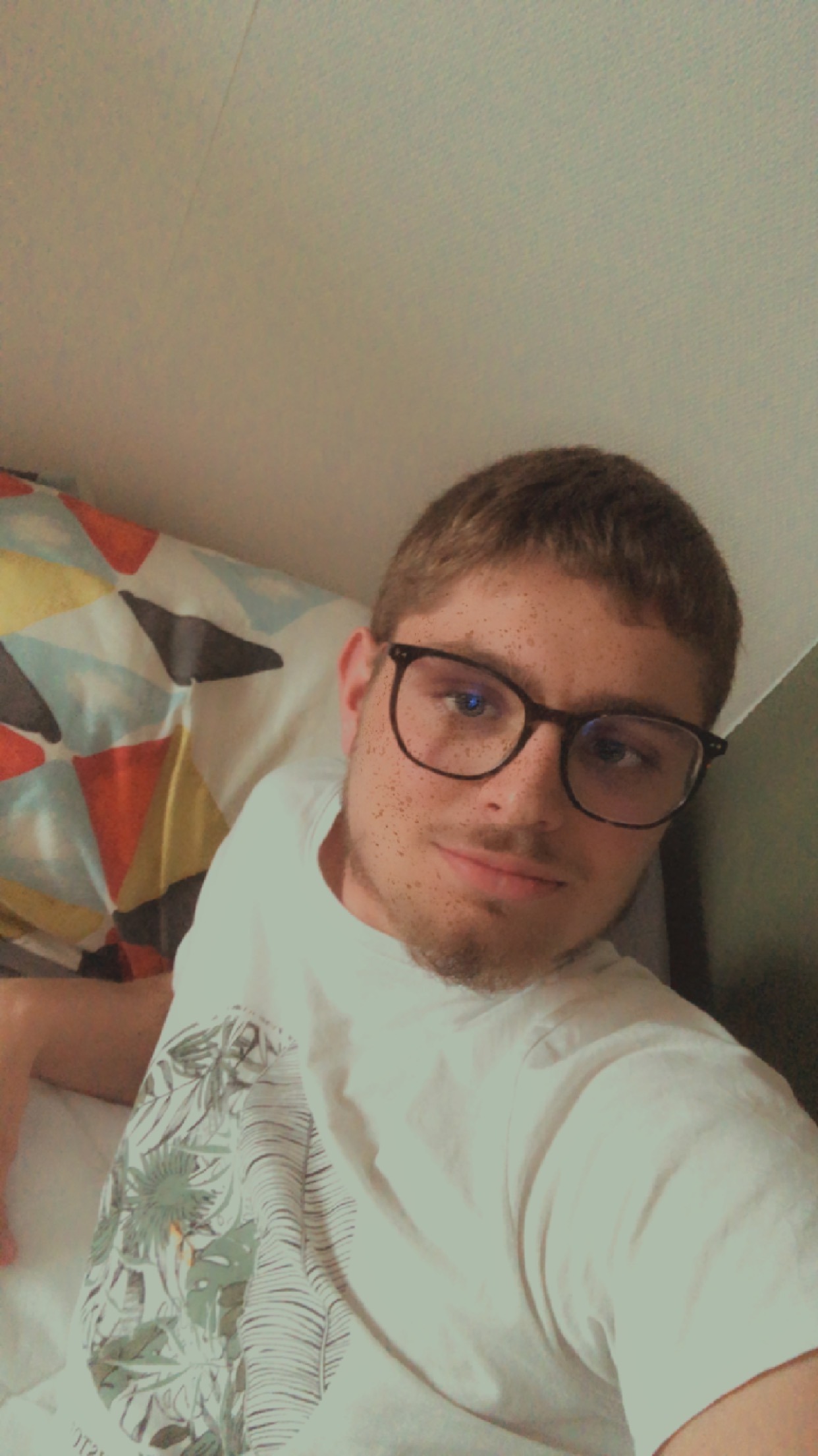 Profil de Loucka, 21 ans, Gay rencontre à Epalinges